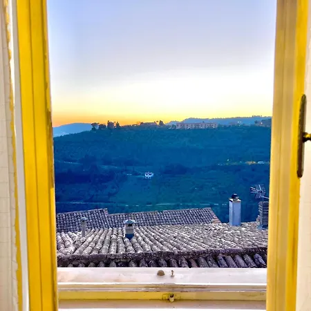Casa Di Nonna 홈스테이 Montefranco