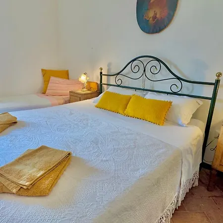 Habitación en casa particular Casa Di Nonna Montefranco