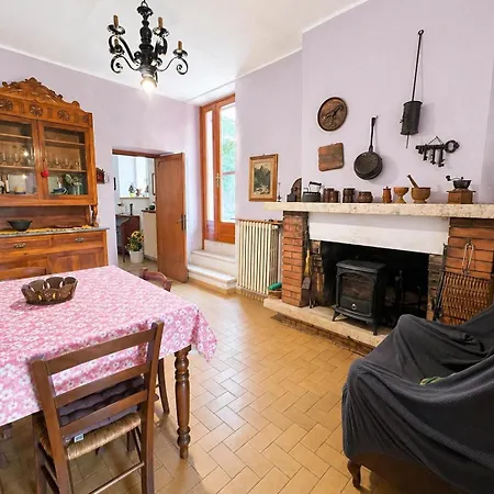 منزل للإقامة Casa Di Nonna Montefranco