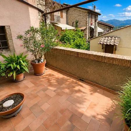 Casa Di Nonna Montefranco