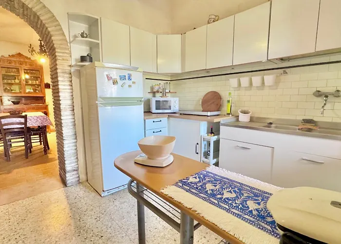 Casa Di Nonna منزل للإقامة Montefranco