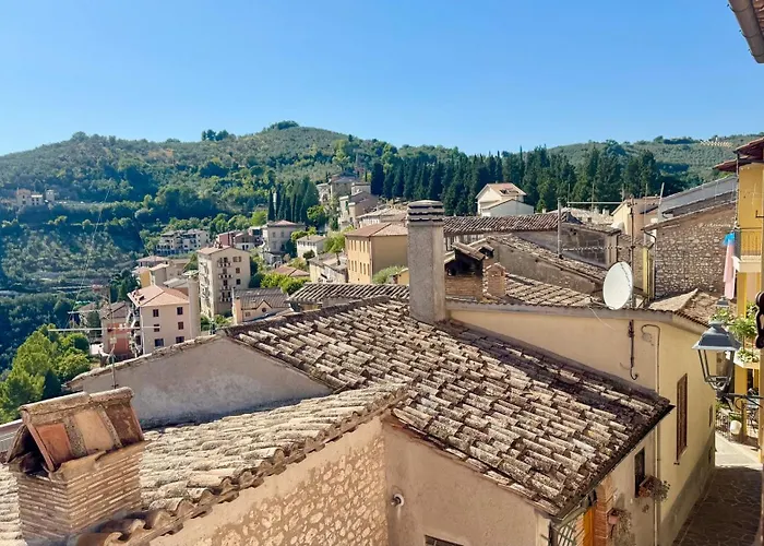 Casa Di Nonna منزل للإقامة Montefranco